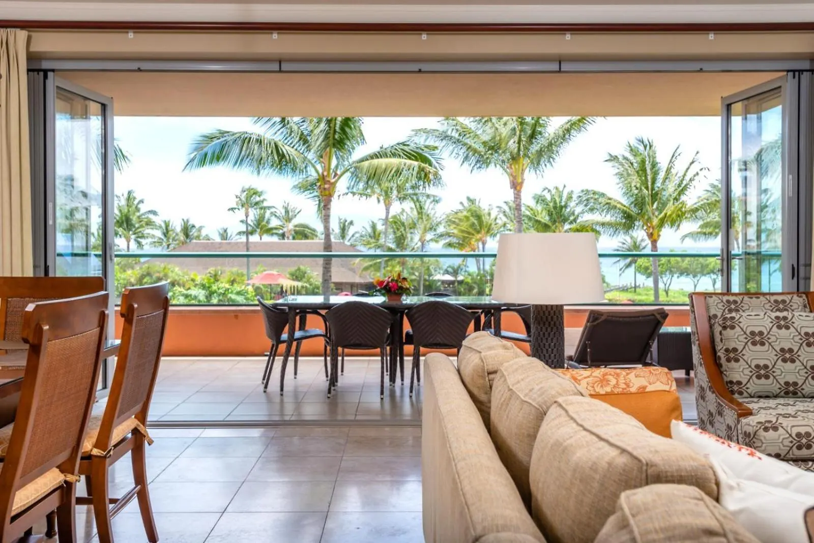 Apartment Kbm Resorts Free Car Honua Kai Konea Hkk-201 Oceanfront Private Bbq Large Balcony Kaanapali United States